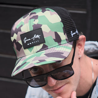 6 Panel Trucker - Modern Camo