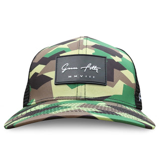 6 Panel Trucker - Modern Camo